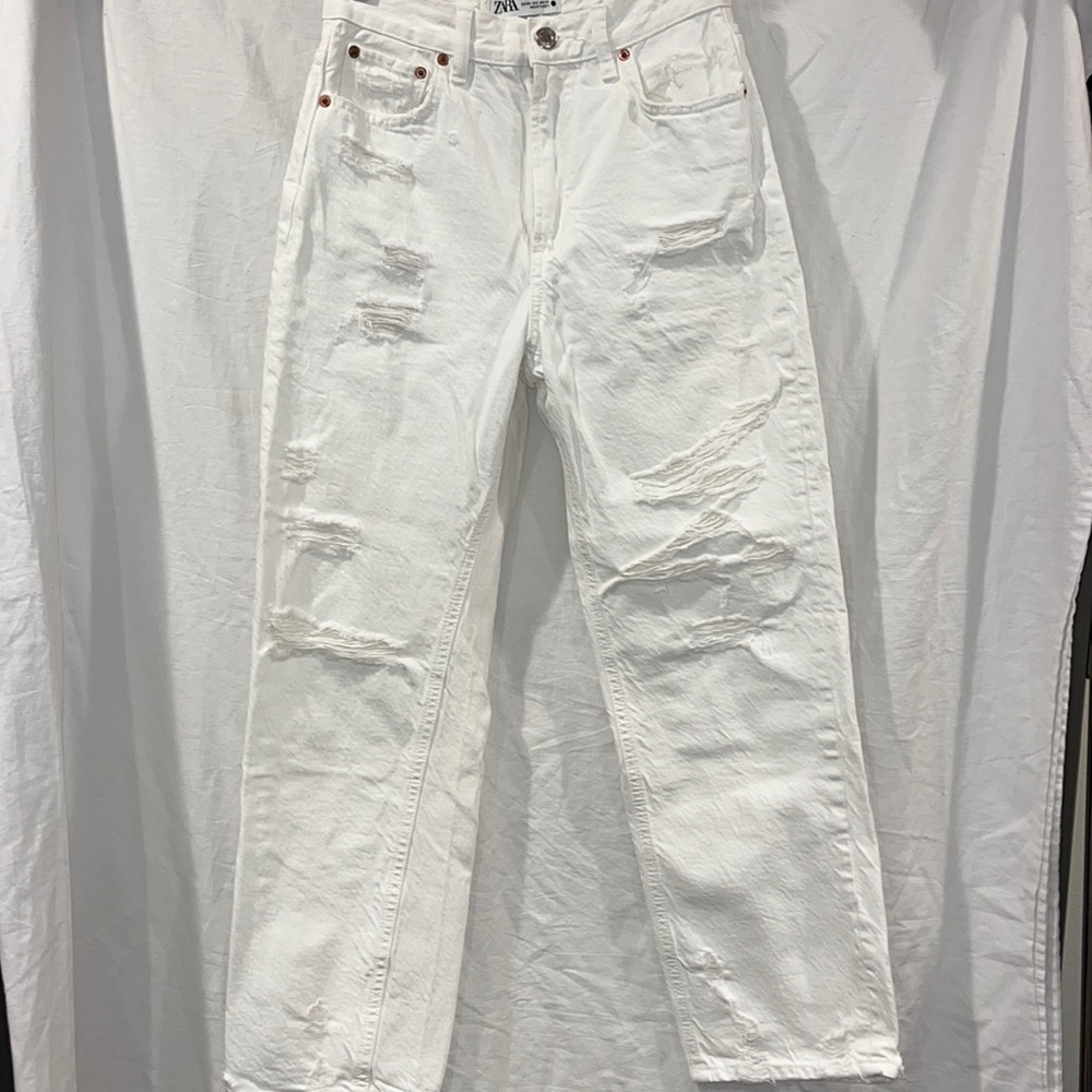 straight leg ripped white jeans Zara